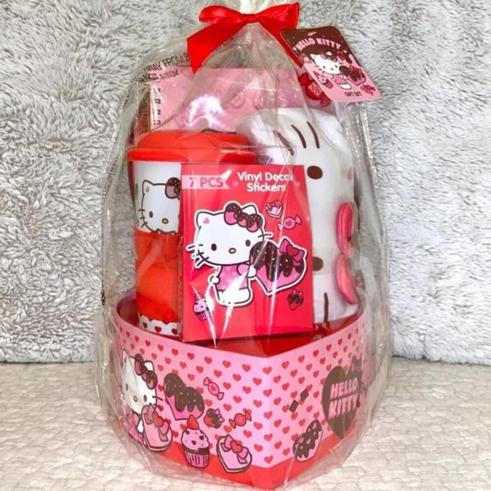 Hello Kitty Valentine's Day Gift Basket